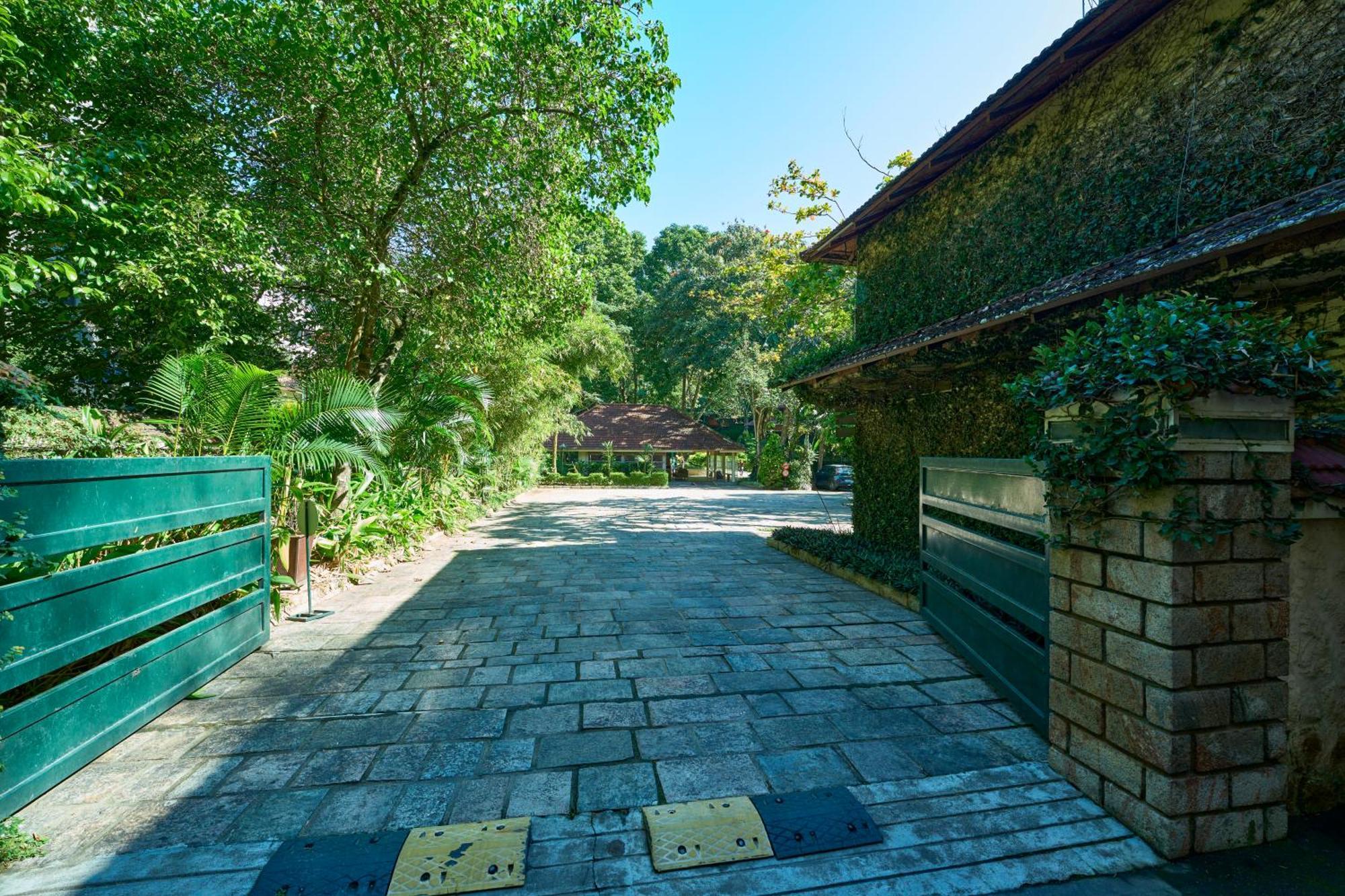 Cardamom County By Xandari Hotel Thekkady Exterior photo